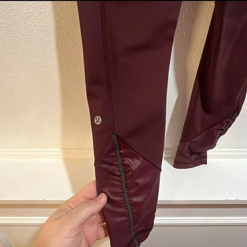 Lululemon Burgundy Pink Ruched Reflective Running‎ Leggings Size 6 Zipper Pocket